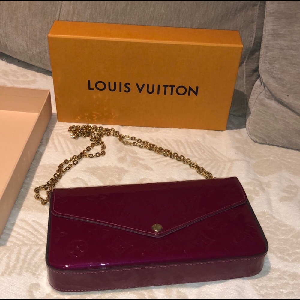 Louis Vuitton Monogram Vernis Pochette Felicie